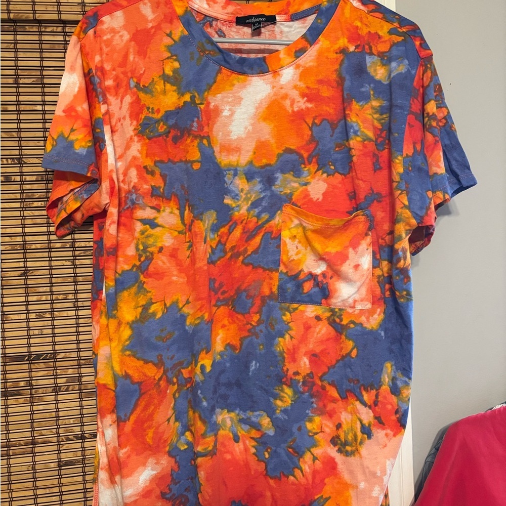 Colorful Tie-Dye Womens Medium Retro Top Tee Abstract Fairy 90s Y2K Casual Basic
